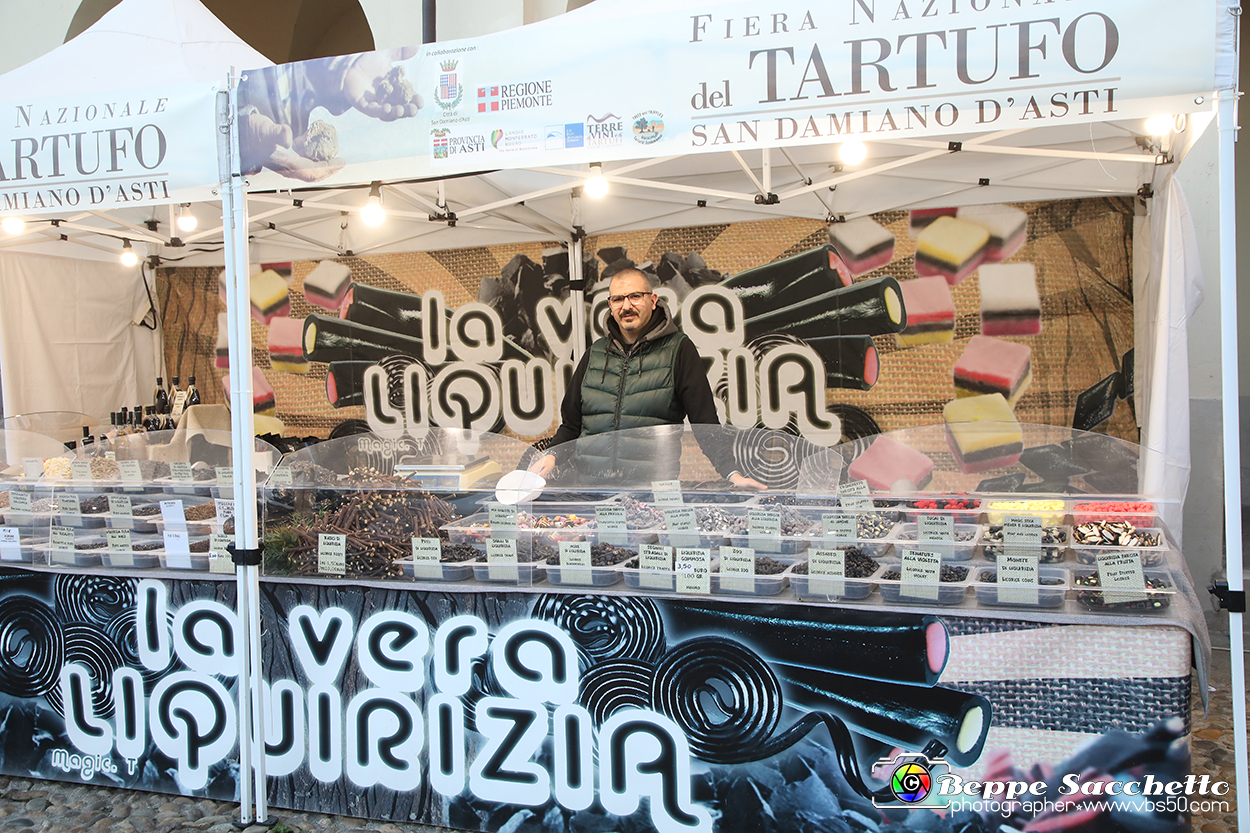 VBS_0970 - Fiera Nazionale del Tartufo e dei Santi 2022.jpg